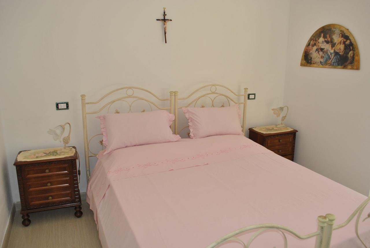 B&B Ginevra Пульсано Екстер'єр фото